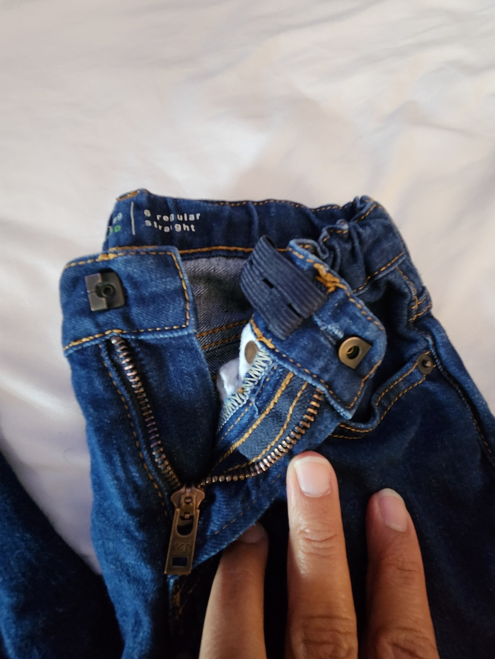 Gapkids Classic Dark Blue Boys Straight Jeans - Size 6reg - Picture 8 of 15